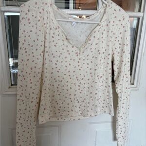 Chic Cream Floral Long Sleeve Top